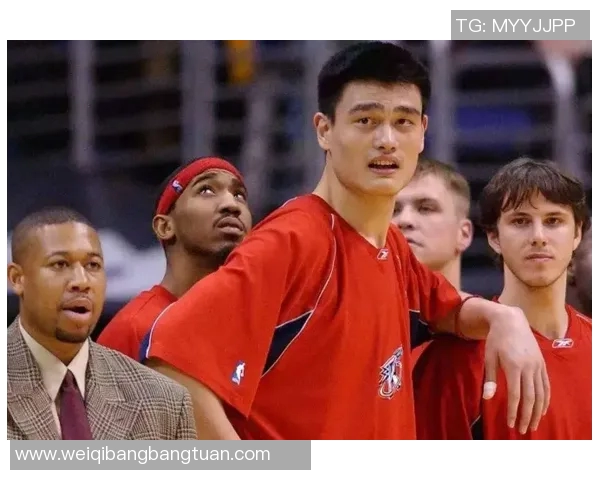 姚明的外貌特征与篮球巨星形象的完美结合分析