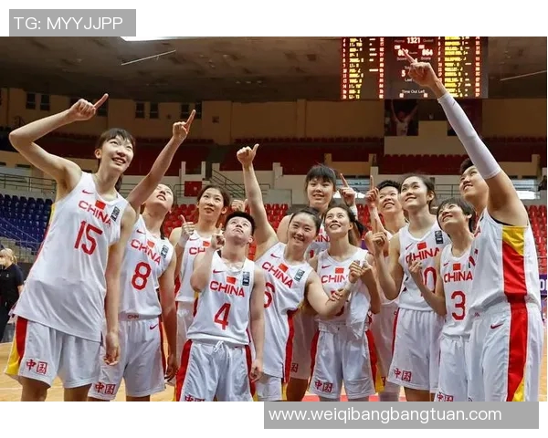 姚明领衔宏远队夺冠之路展现篮球传奇与团队精神 姚明领衔宏远队夺冠之路展现篮球传奇与团队精神