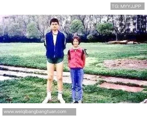 姚明与MM组合的传奇篮球之路：从梦想起航到巅峰对决的精彩故事