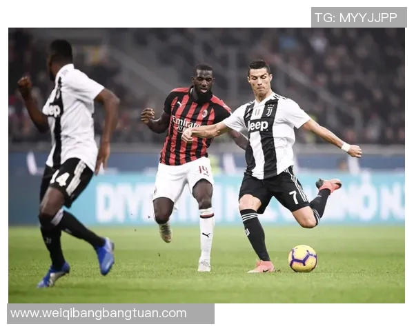 足球明星中谁的实力最强最能打出精彩表现的全面分析与对比