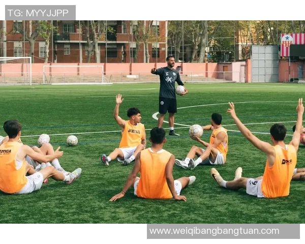 足球明星的独特训练方法揭秘提升技艺与竞技状态的秘密宝典 足球明星的独特训练方法揭秘提升技艺与竞技状态的秘密宝典