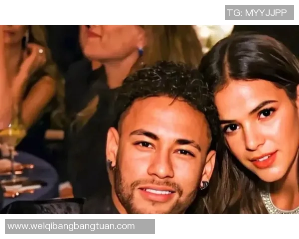 足球明星深情告白妻子的简短甜蜜话语分享